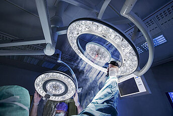 Q-Flow Surgical Lights Optimising Operating Theatre Air Flow