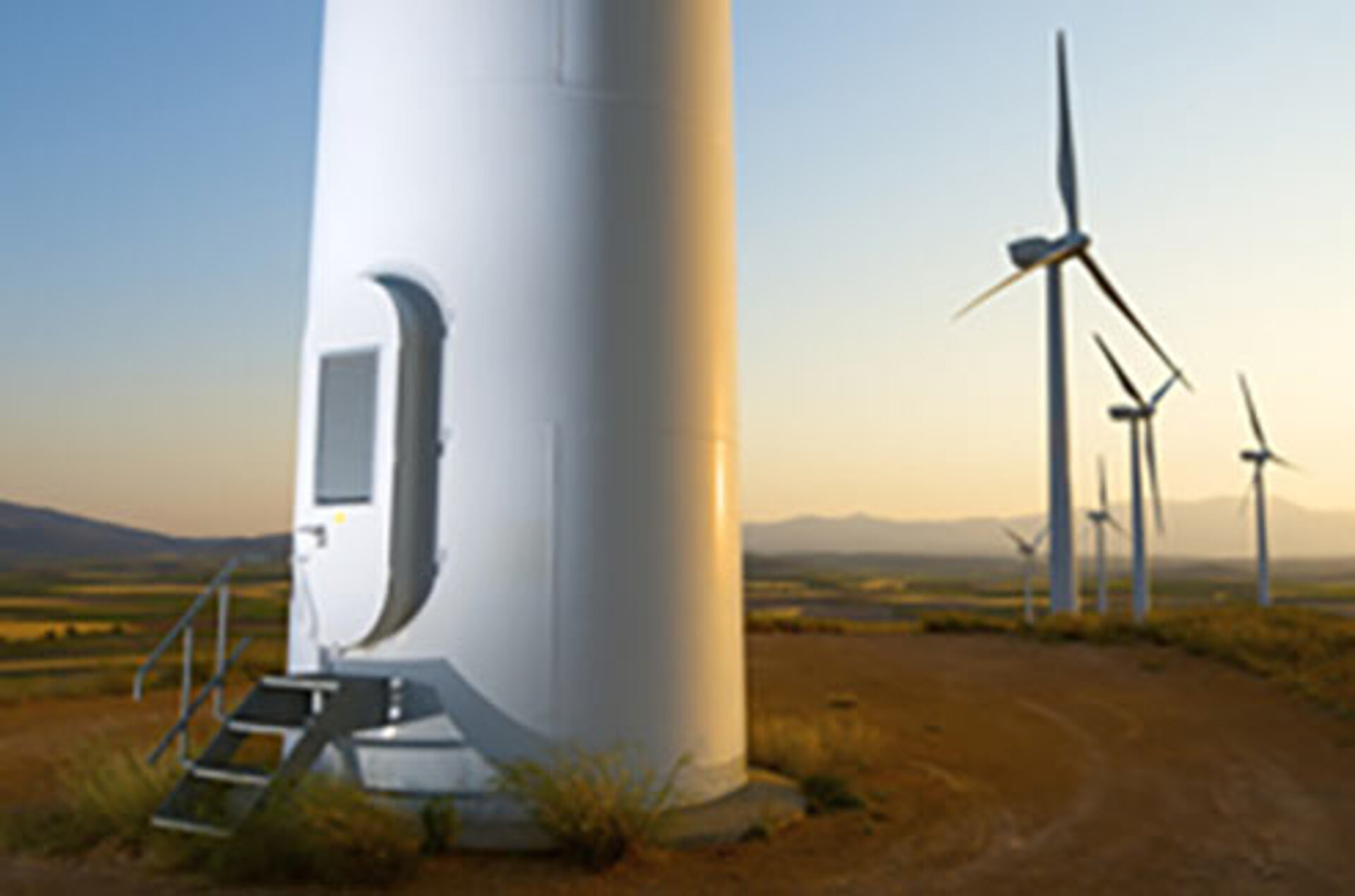 Ground fault protection for general low voltage control systems in wind turbines