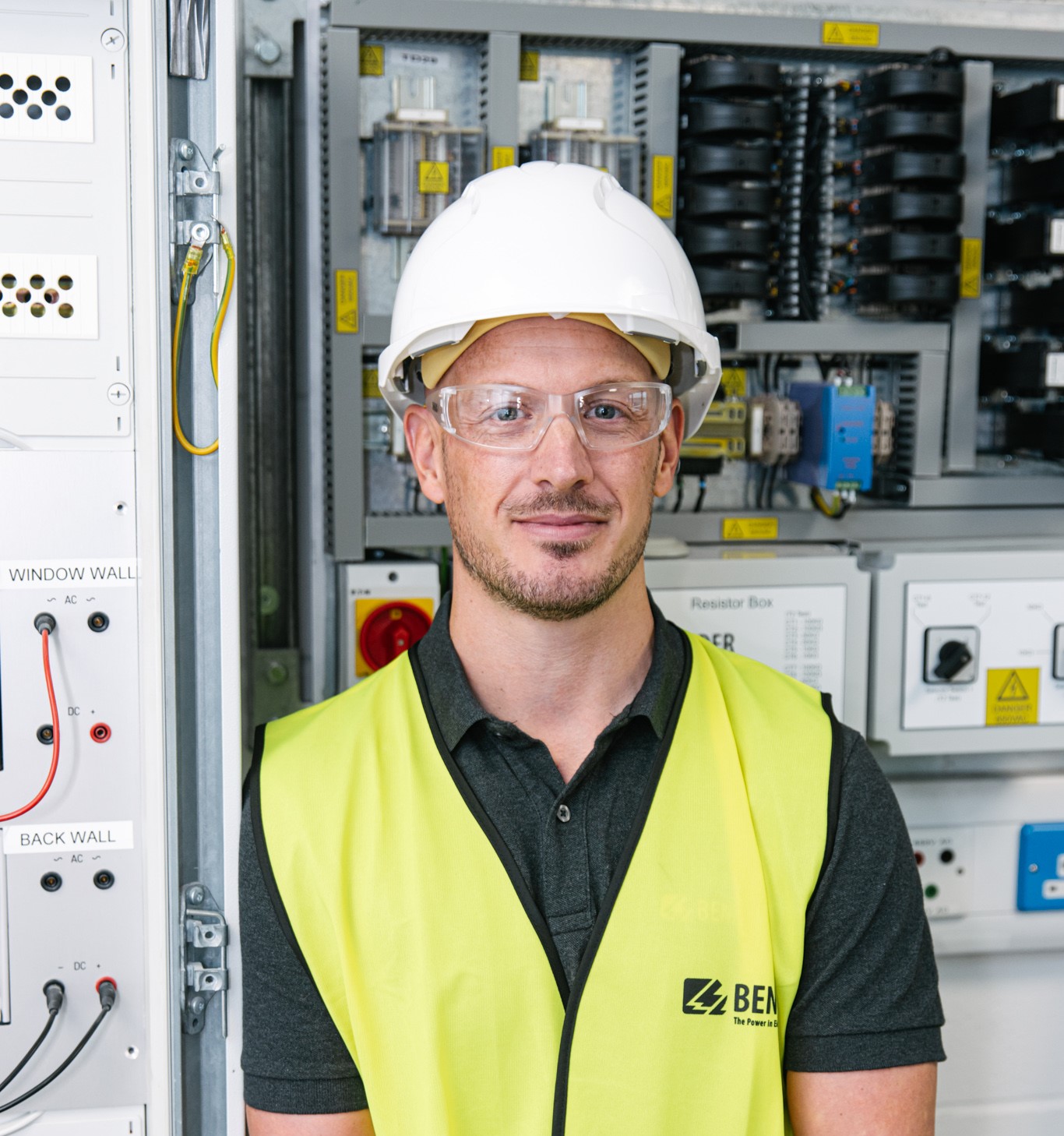 Engineer in a high vis and hard hat 